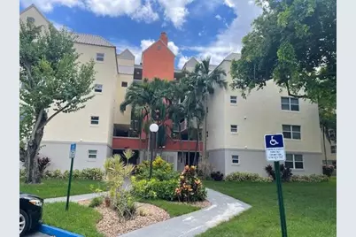 8363 Lake Drive #506, Doral, FL 33166 - Photo 1