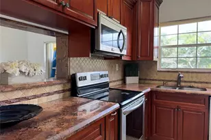 800 Cypress Park Way, Pompano Beach, FL 33064 - Photo 1