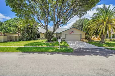 7481 NW 42nd St, Lauderhill, FL 33319 - Photo 1