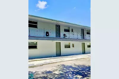 113 NW 27th Ave, Unit #7, Fort Lauderdale, FL 33311 - Photo 1