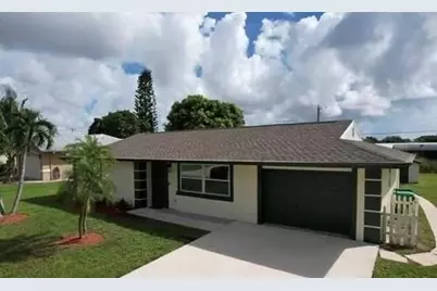 463 NW Ravenswood Ln, Port Saint Lucie, FL 34983 - Photo 1