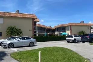 2201 SE 9th St, Pompano Beach, FL 33062 - Photo 1