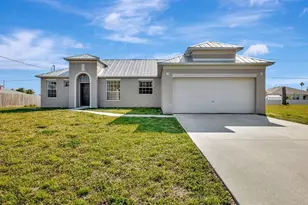 423 NW Ravenswood, Port Saint Lucie, FL 34983 - Photo 1