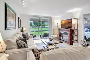 8930 S Hollybrook Blvd, Pembroke Pines, FL 33025 - Photo 1