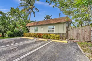 232 SE 9th Ave, Pompano Beach, FL 33060 - Photo 1