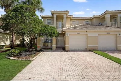 17095 NW 23rd St, Pembroke Pines, FL 33028 - Photo 1