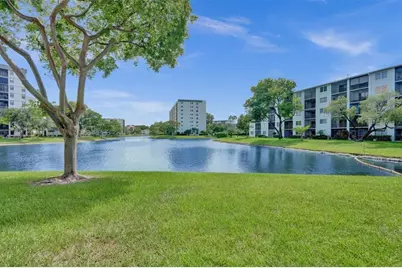 2226 N Cypress Bend Dr, Unit #109, Pompano Beach, FL 33069 - Photo 1