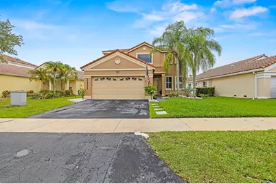 695  Falling Water Rd, Weston, FL 33326 - Photo 1