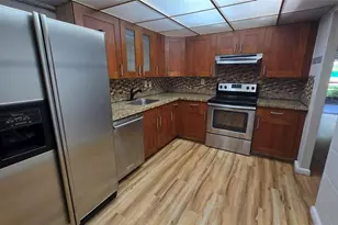 20350 W Country Club Dr, Miami, FL 33180 - Photo 1