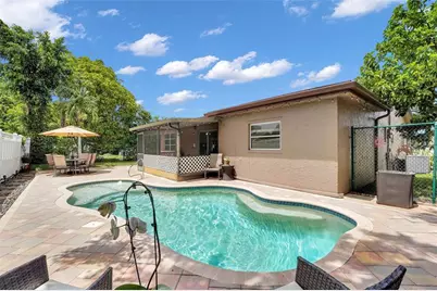 8107 NW 93rd Ter, Tamarac, FL 33321 - Photo 1