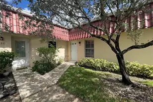 559 Covered Bridge Blvd, Lake Worth, FL 33467 - Photo 1