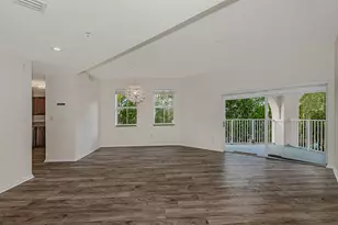 11605 NW 89th St, Doral, FL 33178 - Photo 1