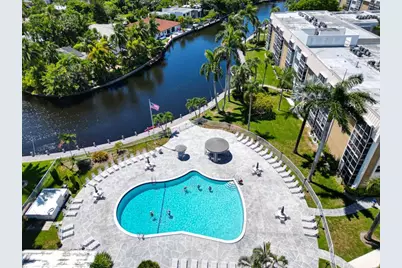 3050 NE 16th Avenue #706, Oakland Park, FL 33334 - Photo 1
