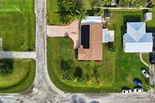 2806 13th St, Vero Beach, FL 32960 - Photo 1