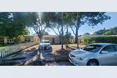 1106  S D St, Lake Worth Beach, FL 33460 - Photo 1