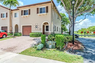 21926 SW 88th Path, Cutler Bay, FL 33190 - Photo 1