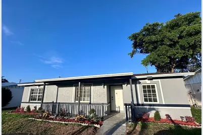 308 SW 76th Ter, North Lauderdale, FL 33068 - Photo 1