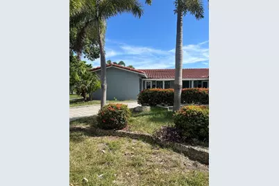 2828 NE 49th St, Fort Lauderdale, FL 33308 - Photo 1