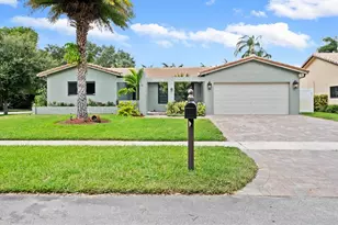 10291 NW 3rd Ct, Plantation, FL 33324 - Photo 1