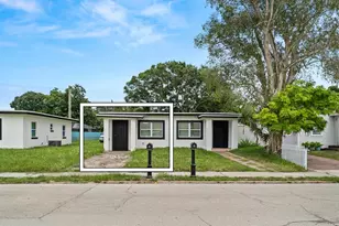 606 S 13th St, Fort Pierce, FL 34950 - Photo 1