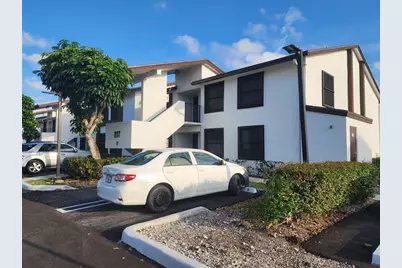 217  Lake Pointe Dr, Unit #107, Oakland Park, FL 33309 - Photo 1