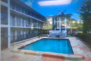 1021 NE 24th Ave, Pompano Beach, FL 33062 - Photo 1