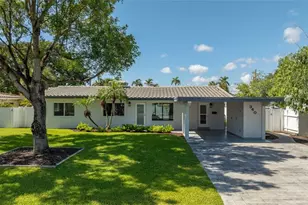 340 SE 8th Ct, Pompano Beach, FL 33060 - Photo 1