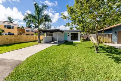 49 NE 5th Ave, Deerfield Beach, FL 33441 - Photo 1