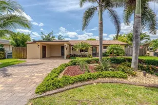 300 SE 7th St, Pompano Beach, FL 33060 - Photo 1