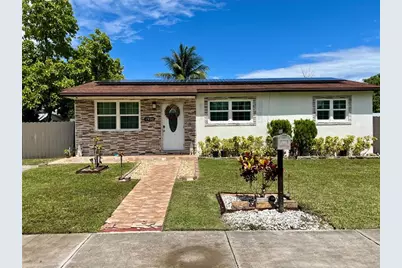 19741 SW 114th Pl, Miami, FL 33157 - Photo 1
