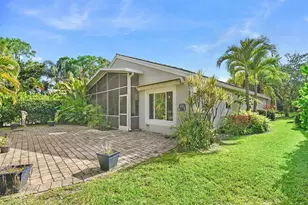 7151 SE Twin Oaks Cir, Stuart, FL 34997 - Photo 1