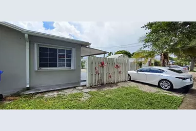 630-2 N 58th Ave, Hollywood, FL 33021 - Photo 1
