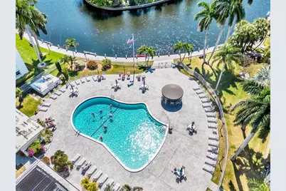 3050 NE 16th Ave, Unit #406, Oakland Park, FL 33334 - Photo 1