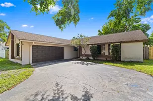 711 SW 95 Terrace, Pembroke Pines, FL 33025 - Photo 1