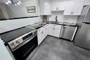 899 SE 2nd Ave, Deerfield Beach, FL 33441 - Photo 1