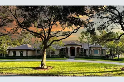 11899 W Ridgeview Drive, Davie, FL 33330 - Photo 1