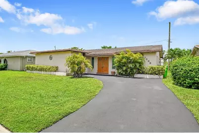 10599 NW 26th Place, Sunrise, FL 33322 - Photo 1