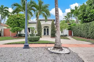 1210 Biarritz Dr, Miami Beach, FL 33141 - Photo 1