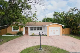 1910 N 35th Ave, Hollywood, FL 33021 - Photo 1