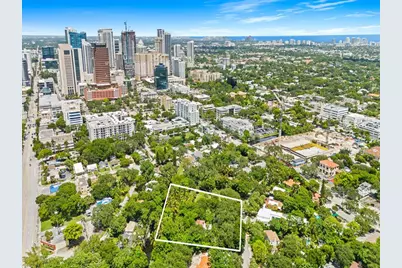 121  Rose Dr, Fort Lauderdale, FL 33316 - Photo 1