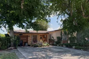 6360 SW 9th Pl, North Lauderdale, FL 33068 - Photo 1