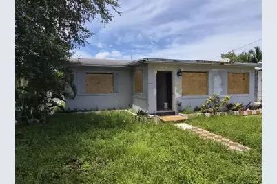 2335 Roosevelt Street, Hollywood, FL 33020 - Photo 1