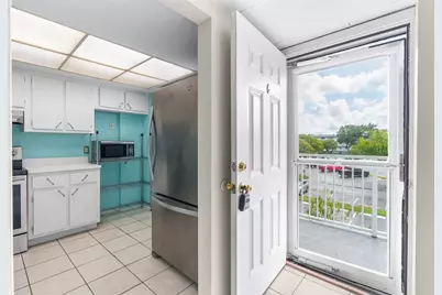 114 Royal Park Drive #3C, Oakland Park, FL 33309 - Photo 1