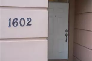 1033 NE 17th Way, Fort Lauderdale, FL 33304 - Photo 1