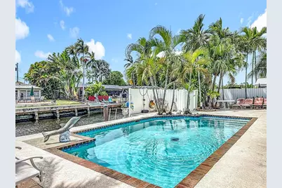 1721 SW 3rd Ave, Pompano Beach, FL 33060 - Photo 1