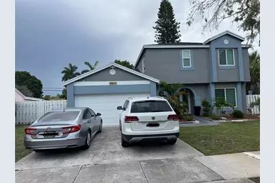 9511  Hudson St, Miramar, FL 33025 - Photo 1