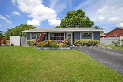 1951 NE 1st Way, Boynton Beach, FL 33435 - Photo 1