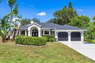 570 SE Nome Dr, Port Saint Lucie, FL 34984 - Photo 1