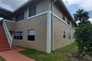 10000 Twin Lakes Dr, Coral Springs, FL 33071 - Photo 1