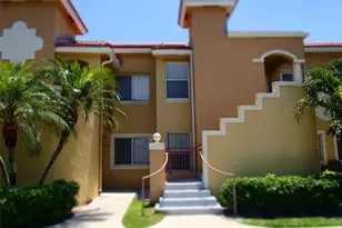 7820 NW 7th St, Pembroke Pines, FL 33024 - Photo 1
